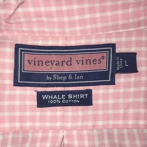 Vineyard Vines Shirts - Vineyard Vines Men’s Button Down Whale Shirt (L) Vineyard Vines Shirts - Vineyard Vines Men’s Button Down Whale Shirt (L)